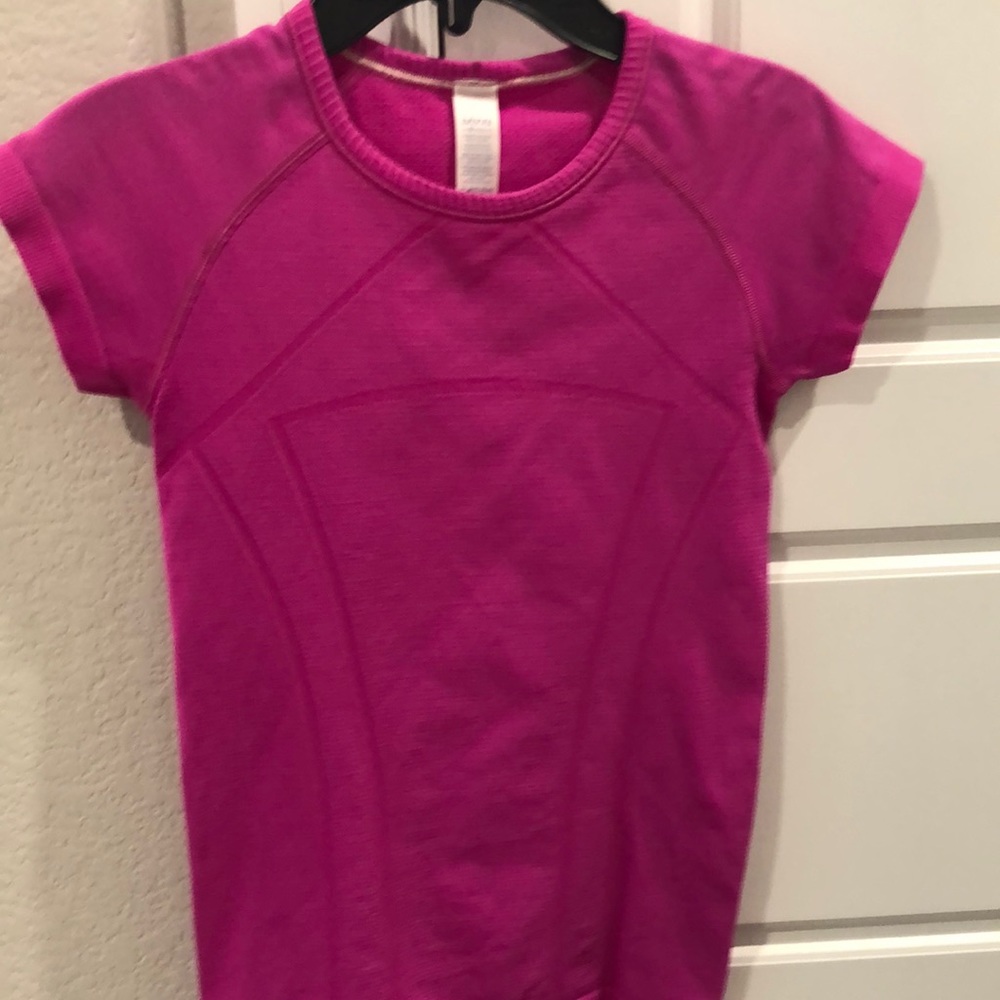 Ivivva shirt